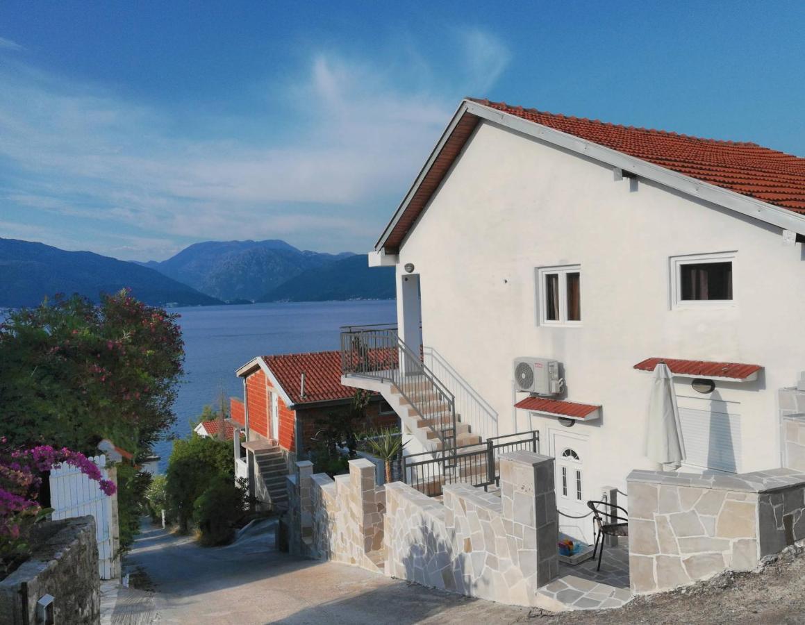 Apartments Obradovic Krasići Dış mekan fotoğraf