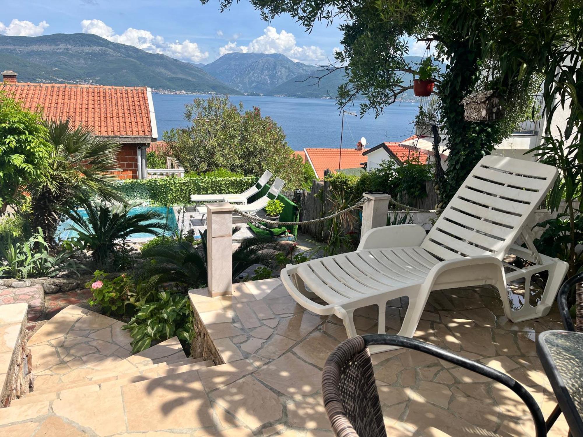 Apartments Obradovic Krasići Dış mekan fotoğraf